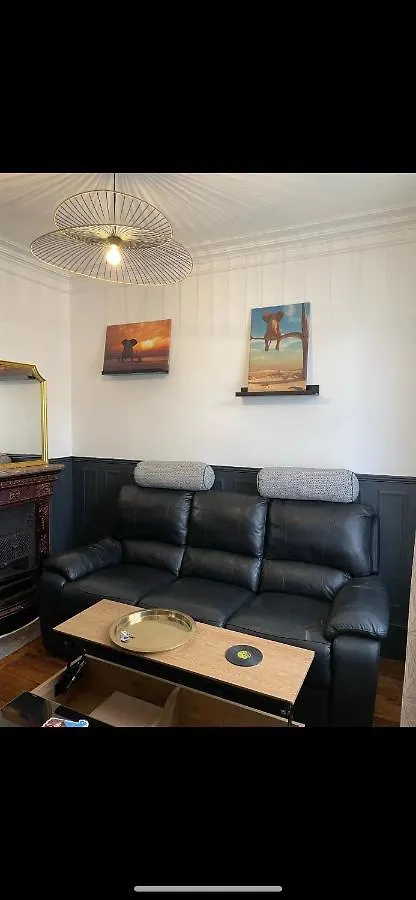 Top Apartement Cosy Ternes باريس فرنسا